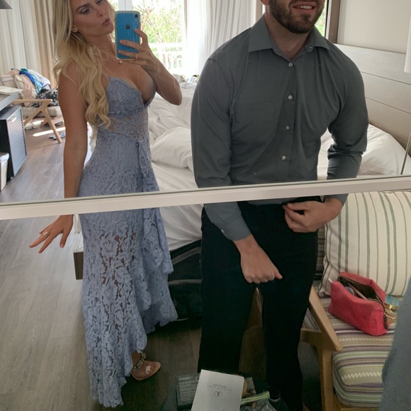 Sinatra gown nbd Clearance